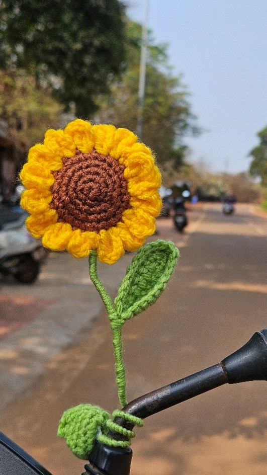 Sunflower Scooty Charm